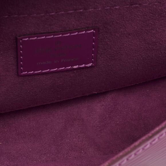 Louis Vuitton Montaigne Grenade Epi Leather Clutch Bag - Picture 7 of 7